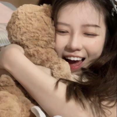 好女三头瞒 在线观看封面